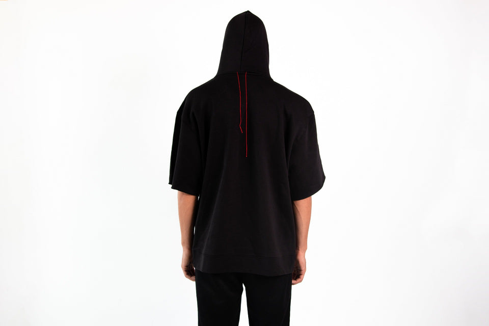 sweat à capuche homme noir de dos - PARISTREIZELAB